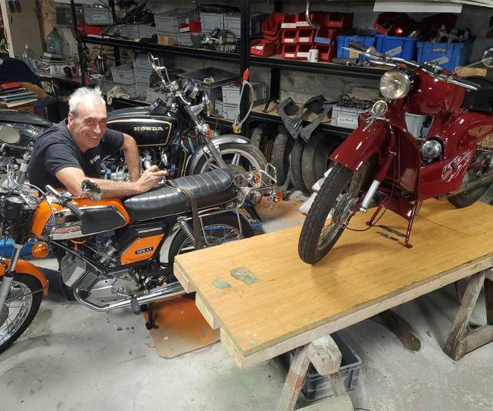 Vente de pièces d'occasion pour motos anciennes Noron-la-Poterie