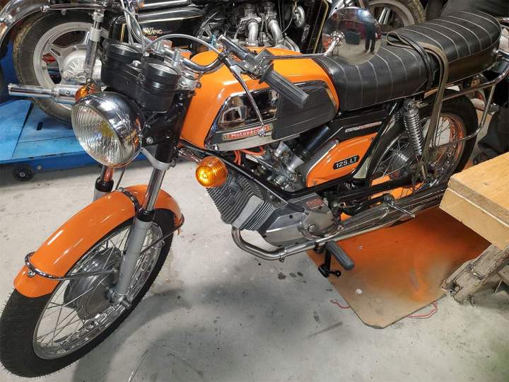 Fournisseur de pièces d'occasion pour motos anciennes Noron-la-Poterie