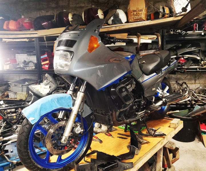 Vente de pièces d'occasion pour motos anciennes Noron-la-Poterie